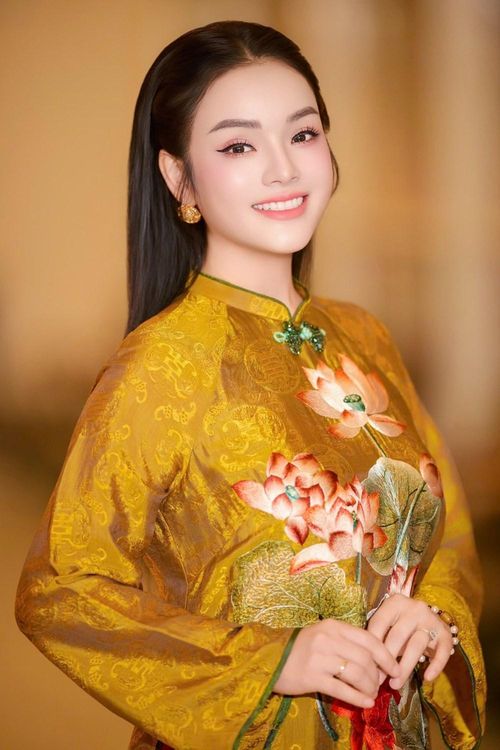 PGS.TS.NSƯT Tân Nhàn