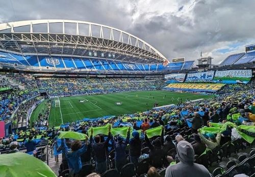 Một trận đấu thuộc mùa giải thường niên của Sounders năm 2024, được ghi hình trước khi trận đấu bắt đầu