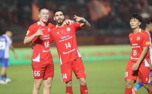 Nếu sớm có quốc tịch Việt Nam và giữ được phong độ hiện tại, cầu thủ này sẽ có cơ hội khoác áo đội tuyển quốc gia trong tương lai. Ảnh: CA TPHCM.