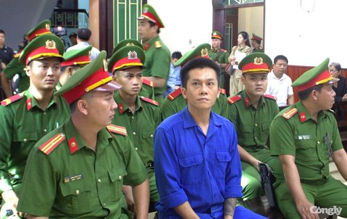 Bị cáo Phạm Anh Tài (tên thường gọi: Tài đen, SN 1990, tại phường Kon Tum, tỉnh Quảng Ngãi.