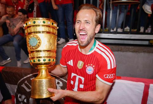 Harry Kane ghi hat-trick trận chung kết, giúp Bayern Munich vô địch cúp Quốc gia - Ảnh: SunSport