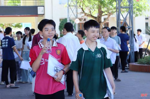 Sau nhiều tháng miệt mài ôn luyện, các thí sinh đều tự hào về bản thân vì đã cố gắng hết sức trên hành trình chinh phục ước mơ.