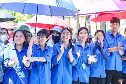 Lực lượng thanh niên tình nguyện tiếp tục là điểm tựa tinh thần, lan tỏa năng lượng tích cực.