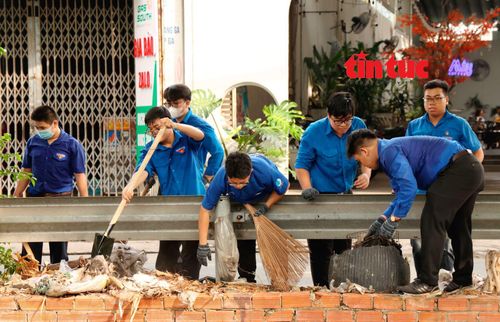 Đoàn viên, thanh niên vẫn là lực lượng nòng cốt trong việc bảo vệ môi trường sống ở khu vực dân cư tại các phường, xã trên địa bàn TP Hồ Chí Minh.