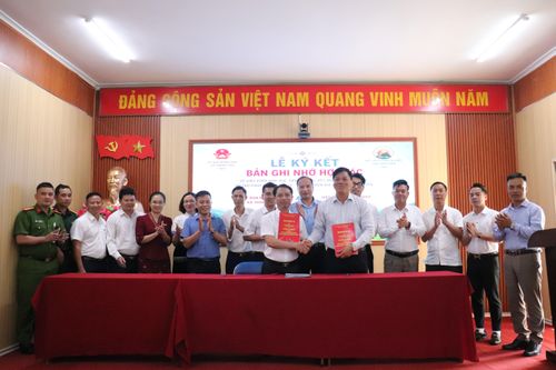 Hiệp hội Doanh nghiệp tỉnh và xã Thanh Yên ký kết bản ghi nhớ hợp tác về phối hợp xúc tiến đầu tư, kết nối doanh nghiệp, hỗ trợ phát triển kinh tế - xã hội.