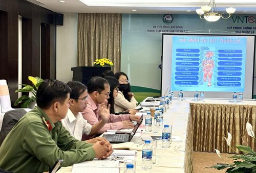 CDC Lâm Đồng tổ chức tập huấn xây dựng môi trường không khói thuốc lá tại nơi làm việc