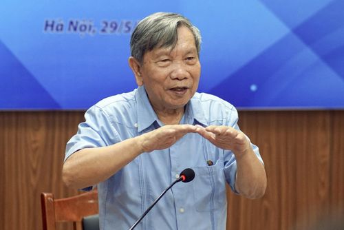 Thiếu tướng, nhà báo, nguyên Thứ trưởng Bộ Văn hóa - Thông tin Phan Khắc Hải. Ảnh: Viện Đào tạo Báo chí & Truyền thông.