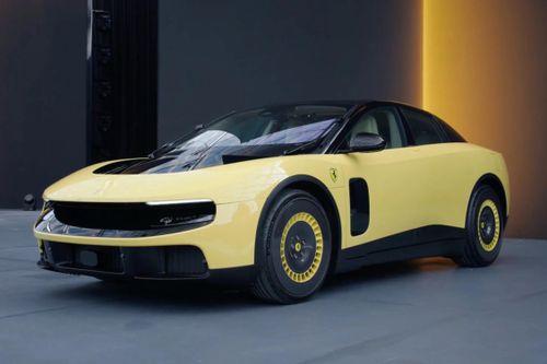  Ferrari Luce liệu có đủ sức thuyết phục với giới siêu giàu, phân khúc mà những Ferrarista sẵn sàng bỏ hàng triệu USD cho một chiếc đồng hồ cơ đầy tinh xảo hay vì một chiếc smartwatch nhiều công nghệ nhưng "vô hồn"? 