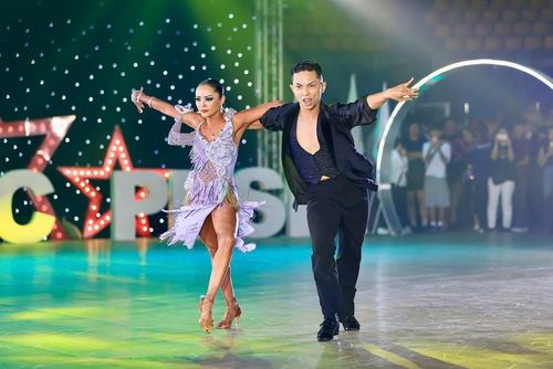 Cặp đôi Kiện tướng DanceSport Phan Hiển và Thu Hương là một trong những niềm tự hào của thể thao Việt Nam với hàng loạt kỷ lục quốc tế