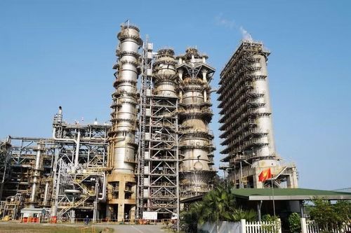 Nhà máy lọc hóa dầu Bình Sơn sẵn sàng tham gia phối trộn xăng E10 nếu cần thiết, nỗ lực đảm bảo hạ tầng phối trộn ổn định.
