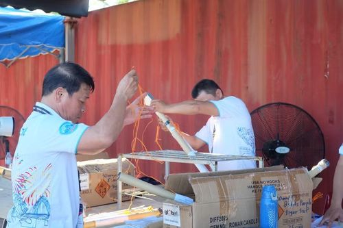 Chiều 27/5, Ban tổ chức Lễ hội pháo hoa quốc tế Đà Nẵng (DIFF) 2026 mở cửa bãi bắn để các cơ quan báo chí ghi hình, tiếp xúc với các đội thi.