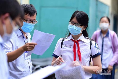 Sở GD-ĐT Hà Nội công bố sớm môn thi và tổ chức thi sớm nhằm giảm áp lực, tâm lý lo lắng, chờ đợi cho học sinh và phụ huynh.