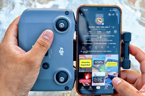 Tính đến nay, tôi đã tự sản xuất hơn 100 video về du lịch biển Thiên Cầm, qua đó hình thành hệ thống nội dung tương đối ổn định trên nền tảng số. Trên TikTok, tôi duy trì trung bình khoảng 3 video/tuần; kênh duy trì lượng tương tác tốt. Tôi cũng thường xuyên đăng tải bài viết và video lên Facebook, qua đó mở rộng độ phủ thông tin và nâng cao hiệu quả quảng bá hình ảnh du lịch biển.