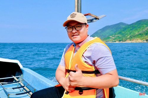 Mỗi video tôi đăng tải đều là cách lưu giữ những khoảnh khắc bình dị và vẻ đẹp riêng của biển Thiên Cầm. Tôi luôn hy vọng, qua những thước phim chân thực ấy, ngày càng có nhiều người biết đến, yêu mến và tìm về vùng biển quê hương này nhiều hơn.
