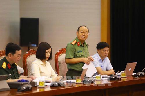 Đại diện Công an tỉnh Sơn La phát biểu tại cuộc họp. Ảnh: Trọng Đạt-TTXVN
