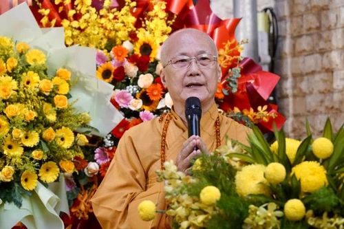Hòa thượng Thích Chơn Không tuyên đọc Thông điệp Đại lễ Phật đản Phật lịch 2570 của Đức Pháp chủ GHPGVN