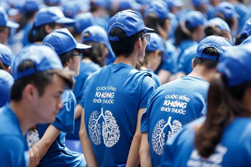 Các cấp công đoàn tỉnh Ninh Bình sẽ đẩy mạnh tuyên truyền, nâng cao nhận thức cho đoàn viên, người lao động về tác hại của thuốc lá. Ảnh minh họa: S.T