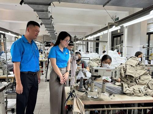 Việc tổ chức các hoạt động thiết thực trong Tháng Công nhân góp phần nâng cao đời sống người lao động. Ảnh: PV