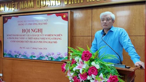 Đồng chí Mai Trọng Thái, Bí thư Đảng ủy, Chủ tịch HĐND phường phát biểu chỉ đạo.