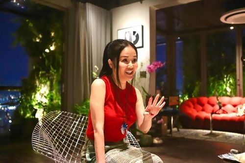 Ca sĩ Hồng Nhung muốn mang âm nhạc đến bệnh viện để hát cho bệnh nhân ung thư nghe.