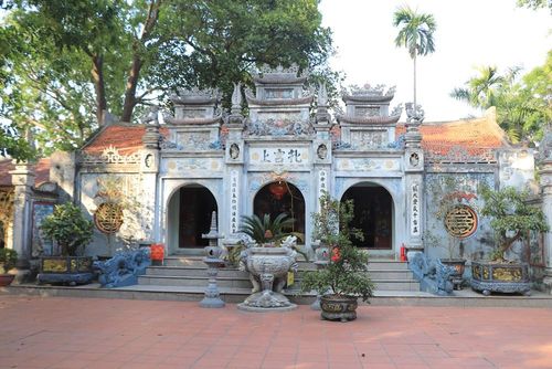 Đền Tranh