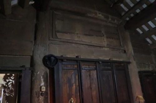 Nhiều hạ mục Đền Tranh hiện đã xuống cấp đang kiến nghị với tỉnh đầu tư du bổ lại