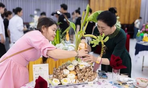 Hội thi năm nay quy tụ 27 đội thi là các khách sạn, nhà hàng, cơ sở dịch vụ du lịch-ẩm thực tiêu biểu.
