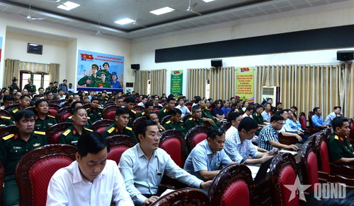 Đại biểu các địa phương, đơn vị dự hội nghị.
