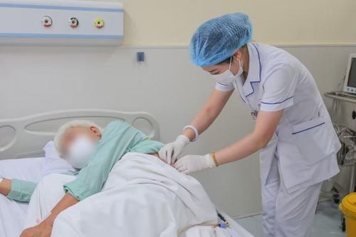 Chăm sóc bệnh nhân sau phẫu thuật - Ảnh BVCC