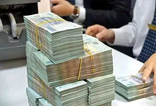 Lãi suất cao làm tăng nợ xấu các ngân hàng.