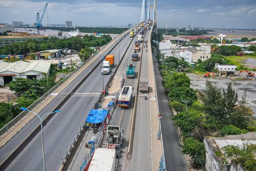 Các phương tiện được khuyến nghị lựa chọn lộ trình phù hợp để hạn chế ùn tắc.