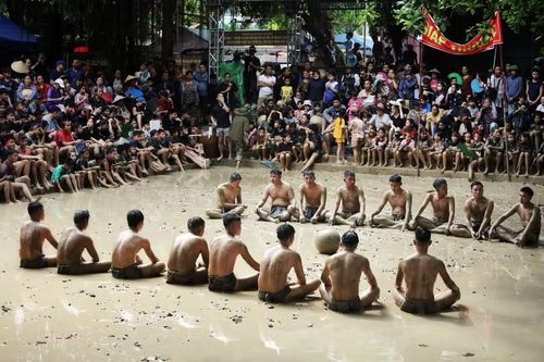 Hai đội trước trận đấu. (Ảnh: Danh Lam/TTXVN)