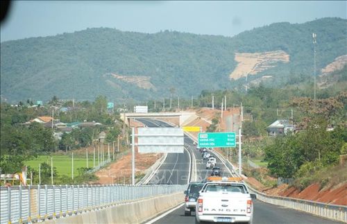 Dự án thành phần 3, cao tốc Khánh Hòa - Buôn Ma Thuột đoạn qua tỉnh Đắk Lắk. Ảnh tư liệu - minh họa: Tuấn Anh/TTXVN