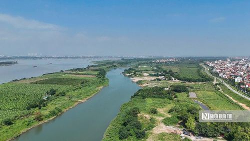 Nhằm siết chặt quản lý đất đai và xử lý dứt điểm các trường hợp lấn chiếm kéo dài ngoài đê sông Hồng, UBND xã Thiên Lộc đã có kế hoạch cưỡng chế đối với các bãi cát thuộc sở hữu của các doanh nghiệp: Công ty TNHH Đầu tư xây dựng và Thương mại Tuấn Vinh, Công ty cổ phần thương binh Thành Luân, Công ty TNHH Xây dựng dịch vụ và thương mại Thái Linh, Công ty TNHH Dịch vụ thương mại và Đầu tư xây dựng Minh Cường và Công ty TNHH Đầu tư và Xây dựng Hồng Phúc.