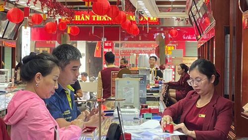Cập nhật mới nhất giá vàng hôm nay 28/5. Ảnh: Đỗ Huyền/Bnews/TTXVN
