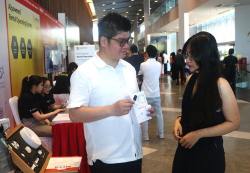 Nhiều dự án công nghệ mới được quảng bá, giới thiệu tại DAVAS 2026. Ảnh: VĂN HOÀNG