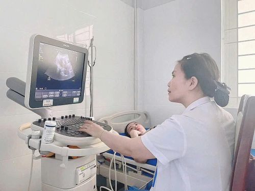 Bệnh viện đa khoa khu vực Quảng Trạch có đội ngũ y, bác sĩ chuyên môn cao, đáp ứng nhu cầu khám, chữa bệnh của người dân trên địa bàn - Ảnh: L.D