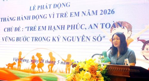 Phó Chủ tịch UBND phường Việt Hưng Nguyễn Thanh Thủy phát biểu tại lễ phát động. Ảnh: B.Duy