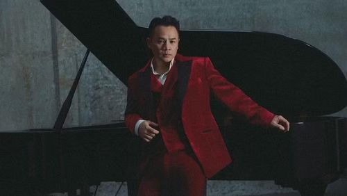 Album mới của Binz được Trấn Thành khen ngợi hết lời bằng đủ các mỹ từ.