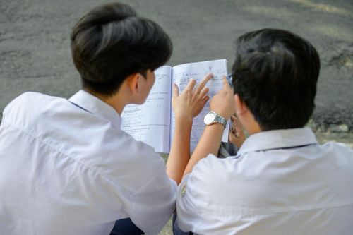 Thí sinh tham dự kỳ thi đánh giá năng lực đợt 1 năm 2026 tại điểm thi trường Đại học Bách khoa TP.HCM. Ảnh: Hoài Bảo.