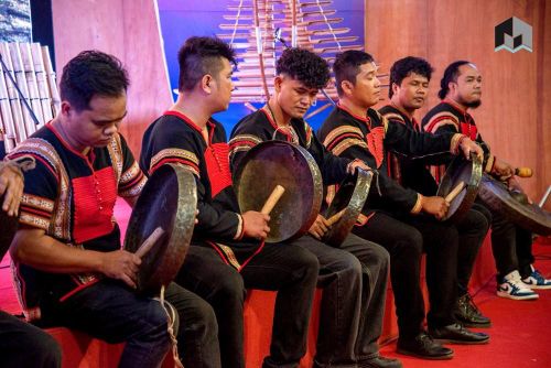 Những giá trị độc đáo của Không gian văn hóa Cồng chiêng Tây Nguyên - Di sản văn hóa phi vật thể đại diện của nhân loại được UNESCO ghi danh đã tái hiện một cách sinh động, gần gũi và giàu chiều sâu
