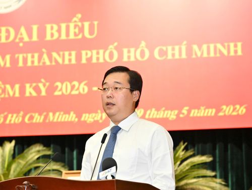  Phó Bí thư Thường trực Thành ủy TPHCM Lê Quốc Phong phát biểu chỉ đạo đại hội. Ảnh: VIỆT DŨNG 
