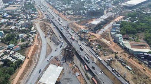 Nút giao Tân Vạn công trình trọng điểm nằm tại vị trí giáp ranh giữa TP Đồng Nai và TP Hồ Chí Minh.