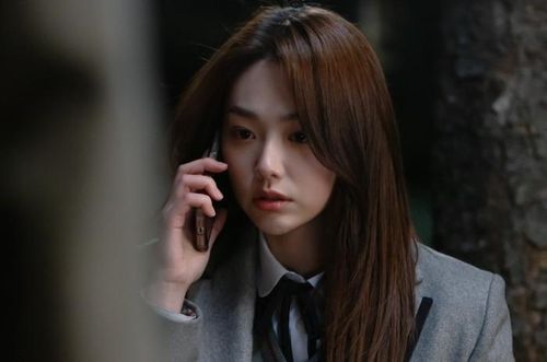 Hiện tại, Kang Mina đang tập trung cho hoạt động diễn xuất.