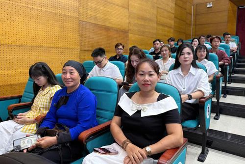 Hàng chục KOL - người có uy tín, ảnh hưởng trên không gian mạng - tích cực tham gia, lan tỏa chương trình