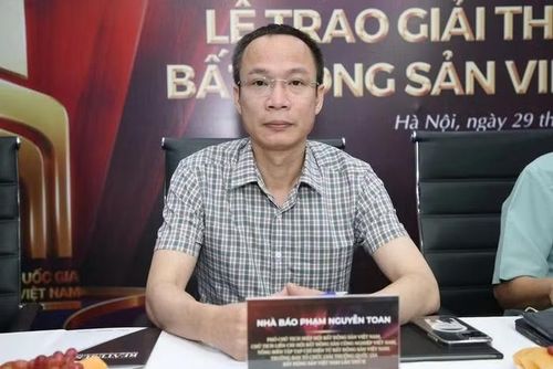 Nhà báo Phạm Nguyễn Toan