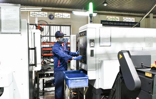 FOMECO có đội ngũ gần 1.000 cán bộ, nhân viên có trình độ từ trung cấp đến thạc sỹ
