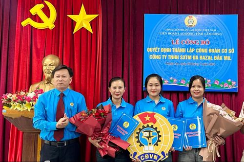 Ban Chấp hành Công đoàn cơ sở Công ty TNHH sản xuất thương mại đá Bazal Đắk Mil ra mắt