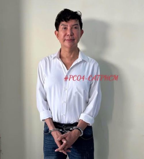 Ca sỹ Long Nhật là 1 trong 140 đối tượng trong đường dây ma túy bị triệt phá và công bố ngày 22/5/2026.