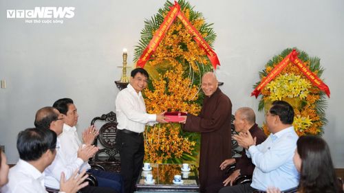 Ngày 29/5, Phó Thủ tướng Nguyễn Văn Thắng cùng đoàn công tác Trung ương đến thăm, chúc mừng các vị chức sắc và Ban Trị sự Giáo hội Phật giáo Việt Nam TP Huế nhân đại lễ Phật đản Phật lịch 2570.